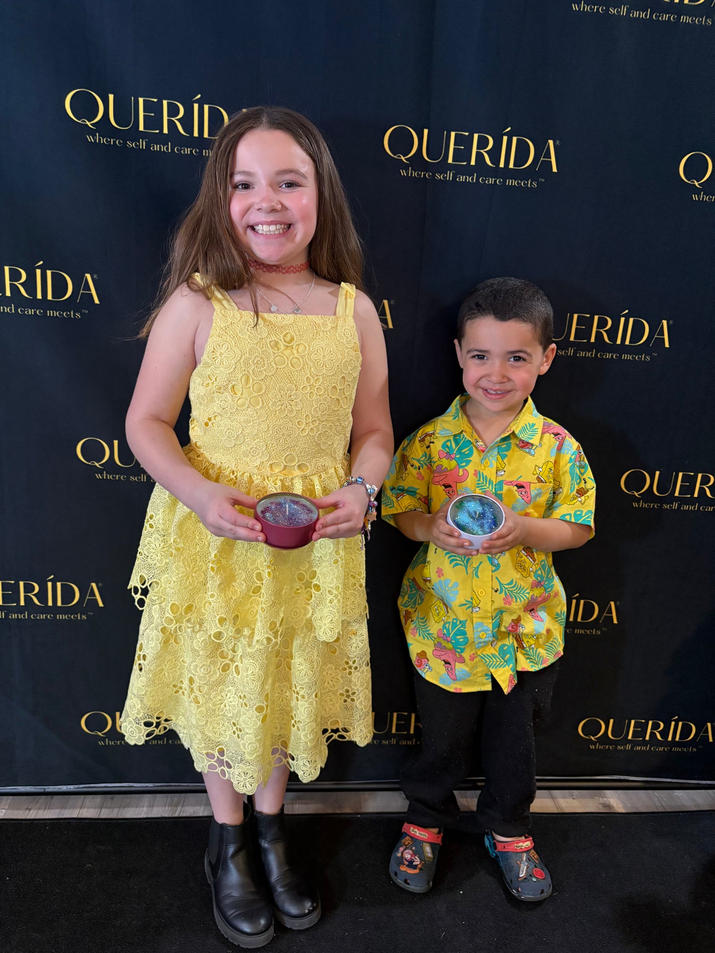 🎄 Candle-Making with Santa’s Helpers at QUERÍDA