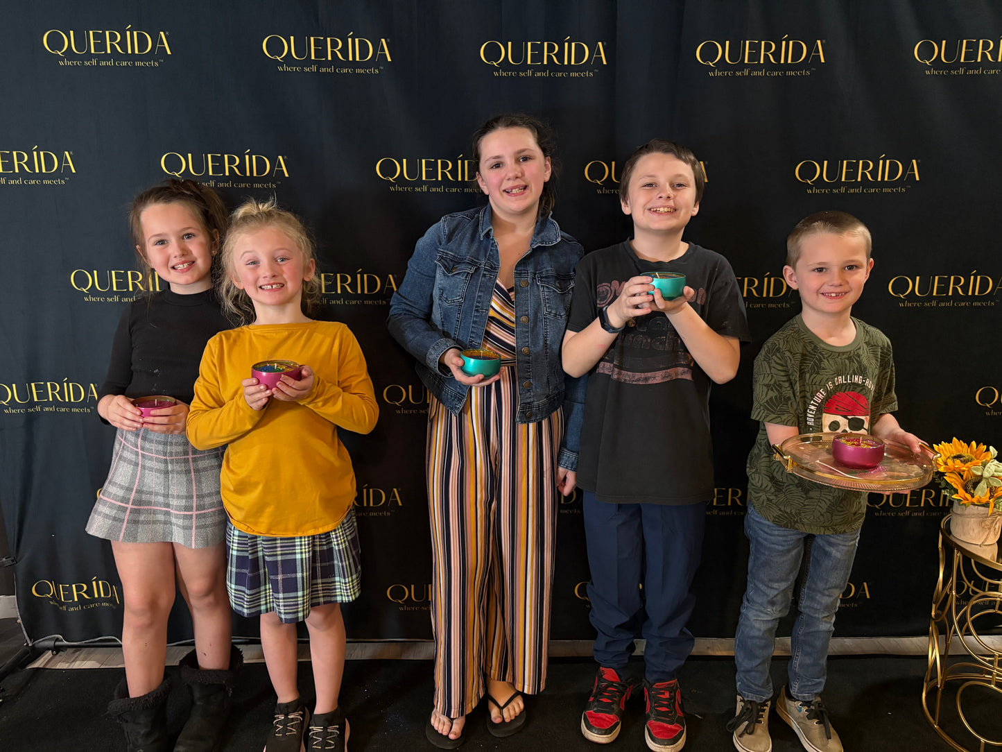 🎄 Candle-Making with Santa’s Helpers at QUERÍDA